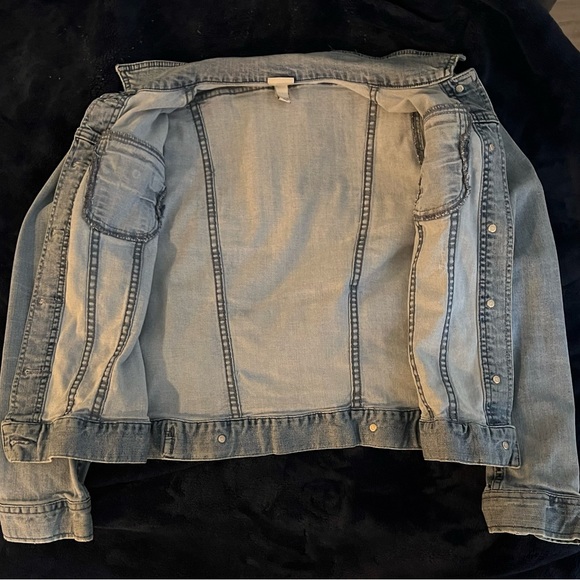 Jean Jacket - Picture 4 of 4